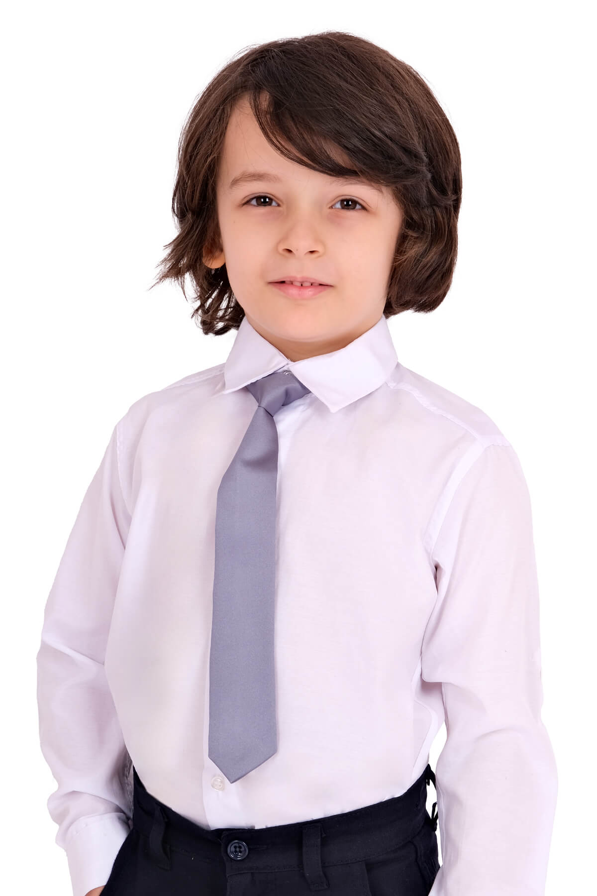 erkek-cocuk-beyaz-duz-gomlek-kravatli-gri2